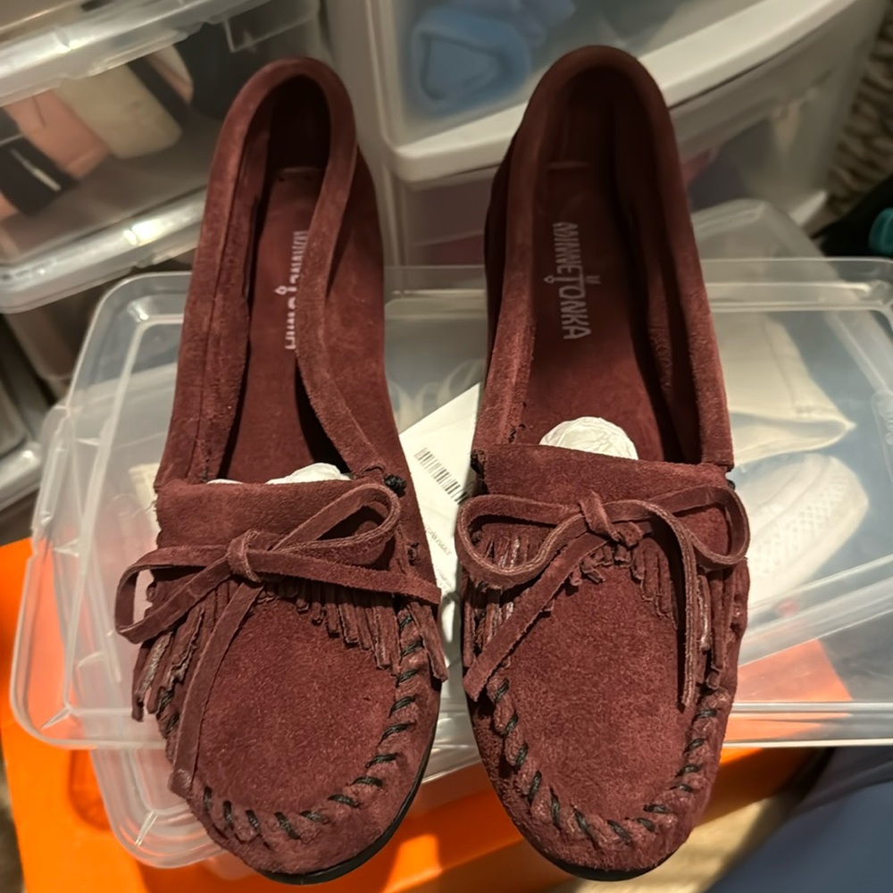 Women’s Moccasin Sz 9 Brand new